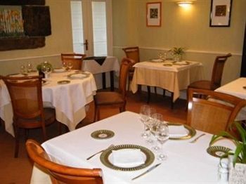 Thegonnec Hotel 3*